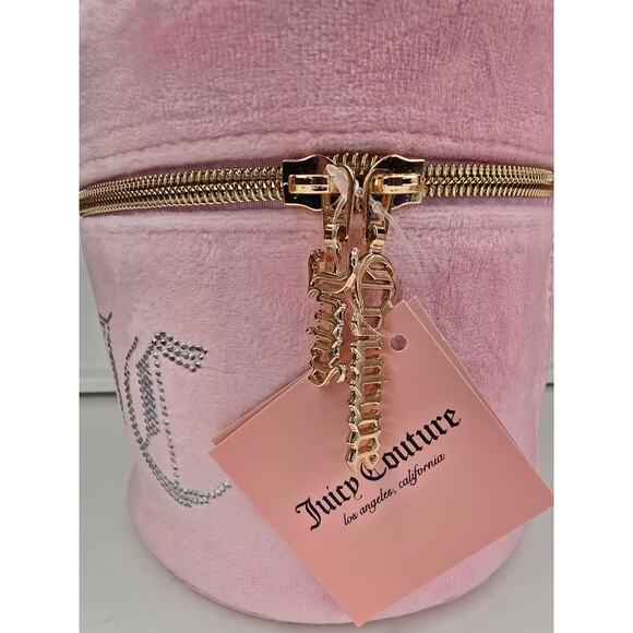 Juicy Couture I Love Juicy Round Travel Cosmetics Bag - Picture 5 of 9